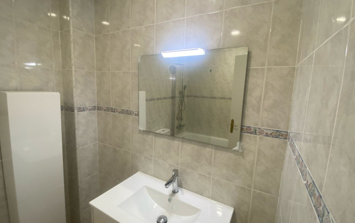 Revente - Piso -
Blanes