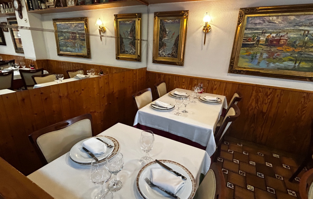 Transfert - Restaurant -
Barcelona - Eixample