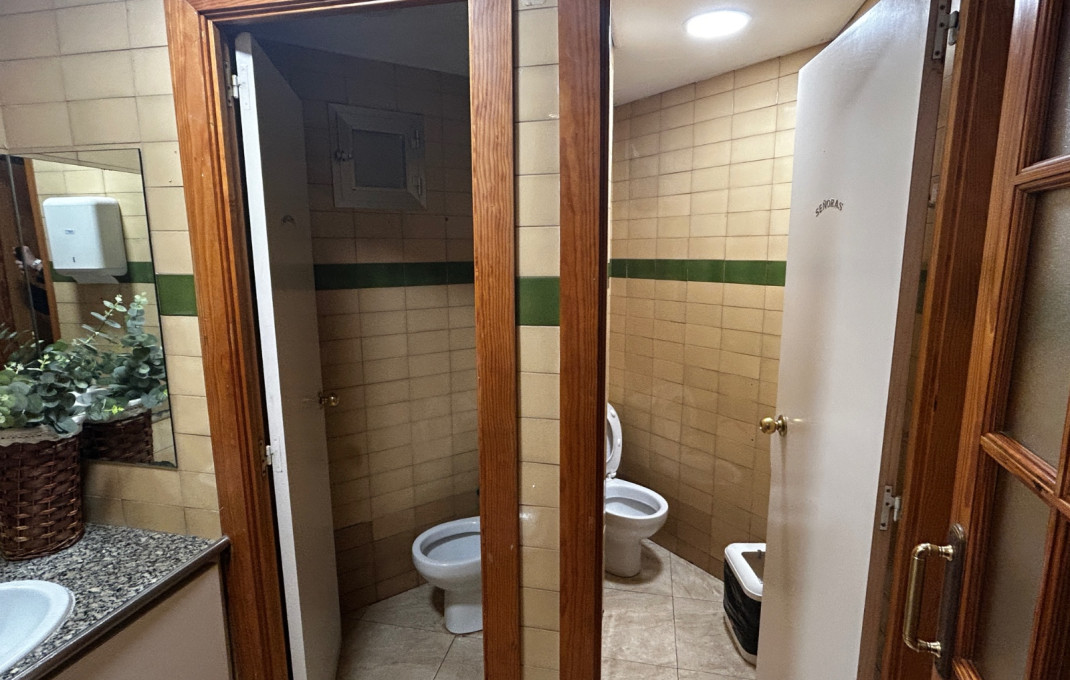 Transfert - Restaurant -
Barcelona - Eixample