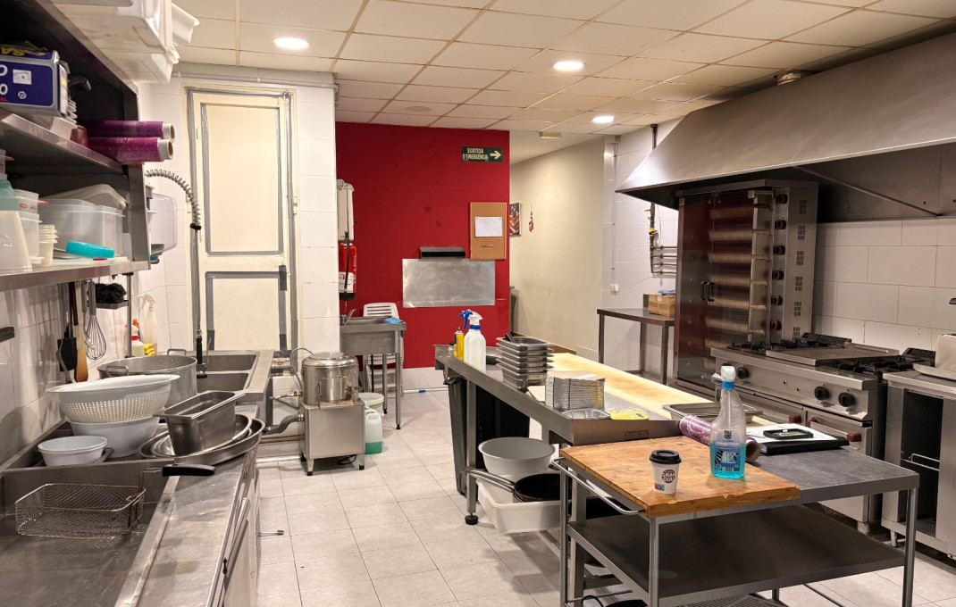 Traspaso - Take Away -
Sant Feliu