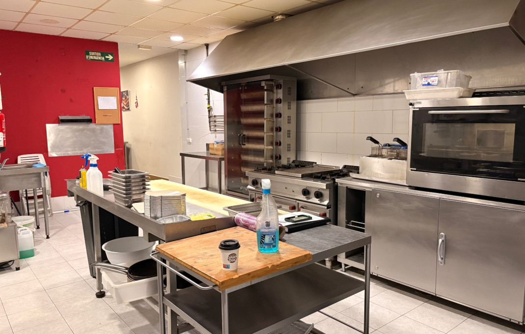 Traspaso - Take Away -
Sant Feliu