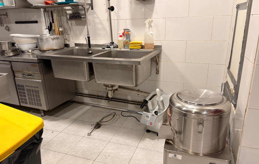 Traspaso - Take Away -
Sant Feliu