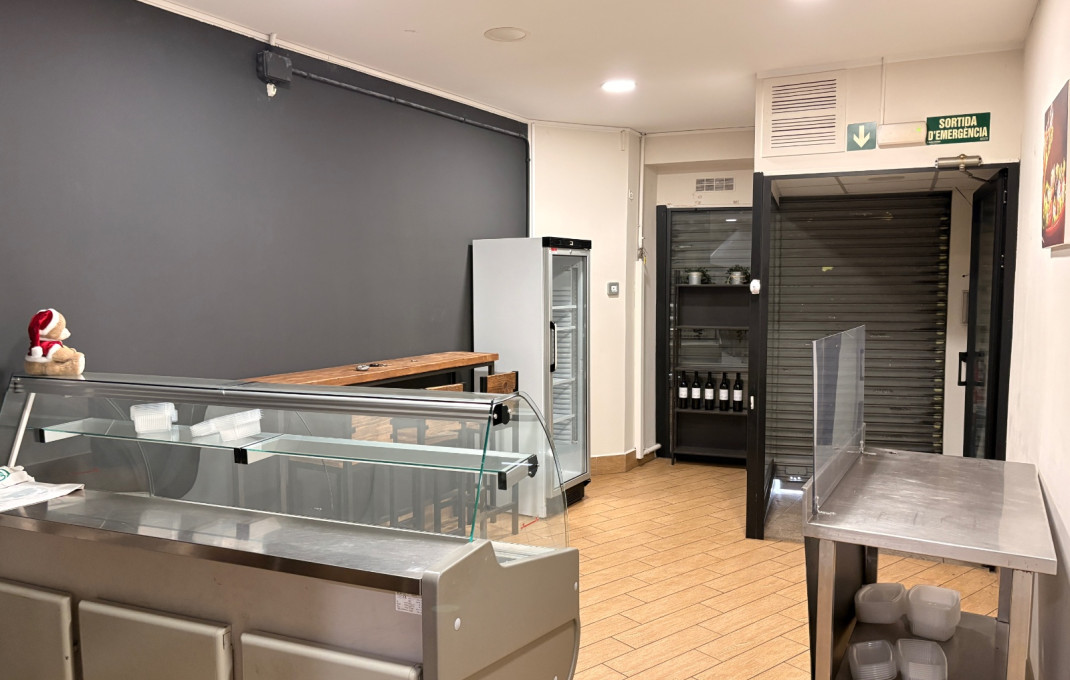 Traspaso - Take Away -
Sant Feliu