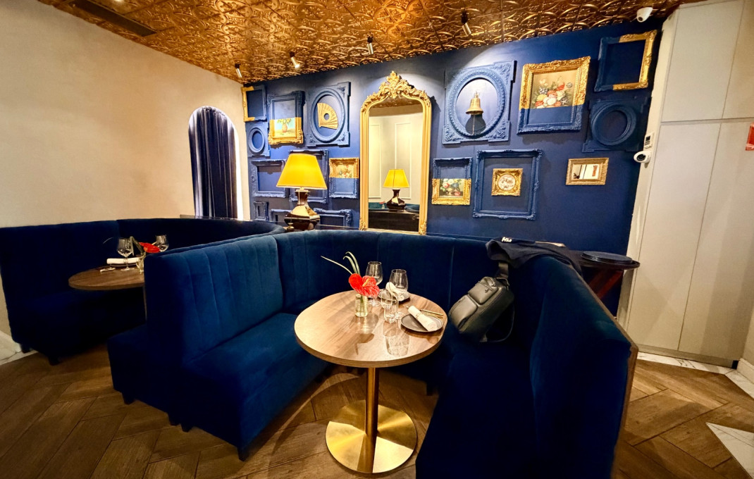 Transfert - Bar Restaurante -
Barcelona - Eixample Derecho