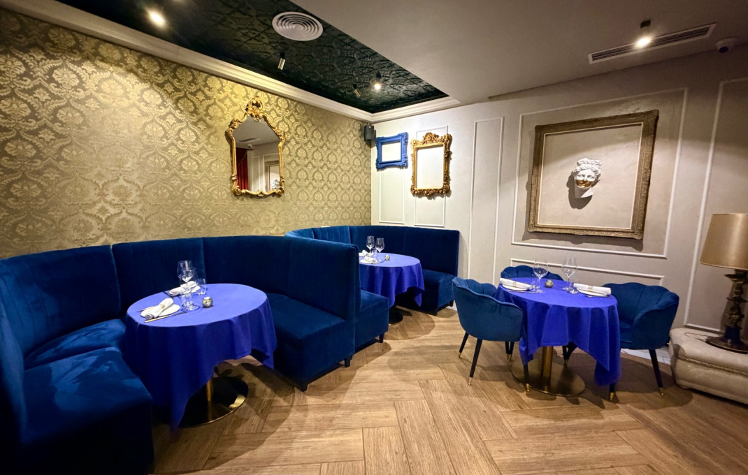 Transfert - Bar Restaurante -
Barcelona - Eixample Derecho