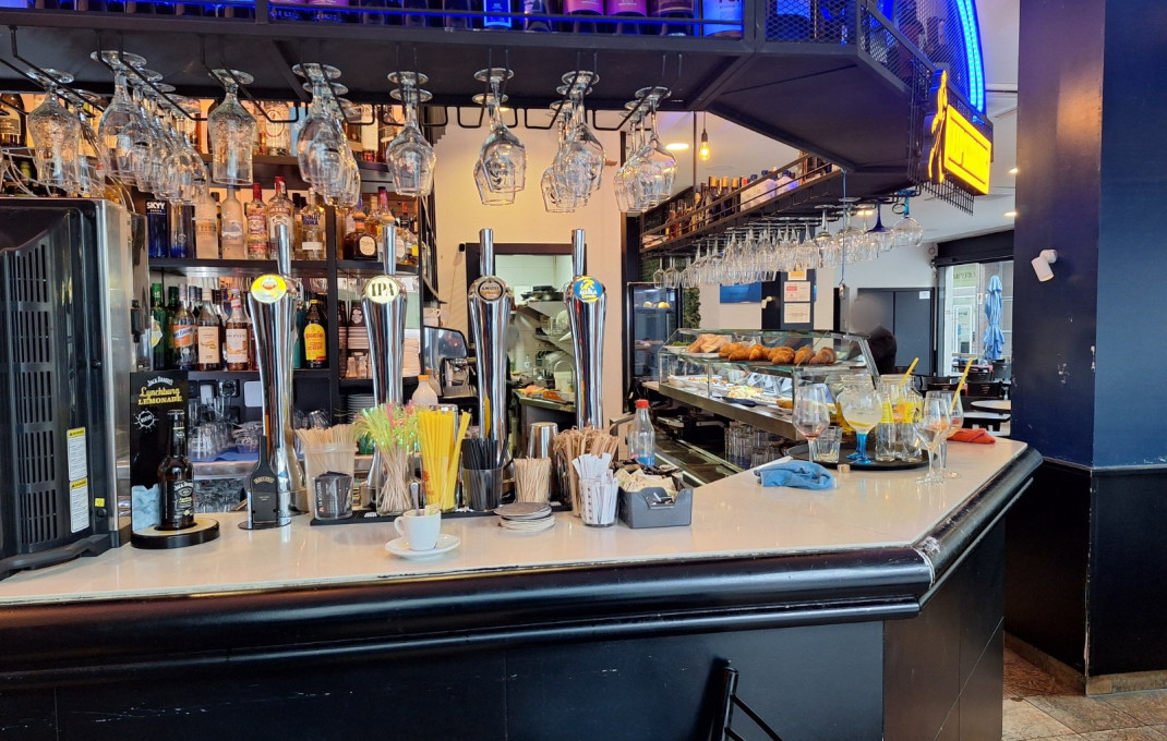 Transfer - Bar Restaurante -
Barcelona - Sants