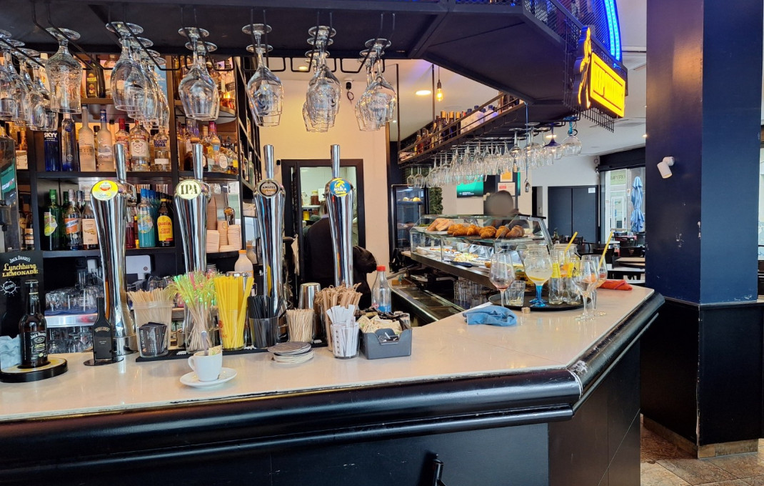 Transfer - Bar Restaurante -
Barcelona - Sants