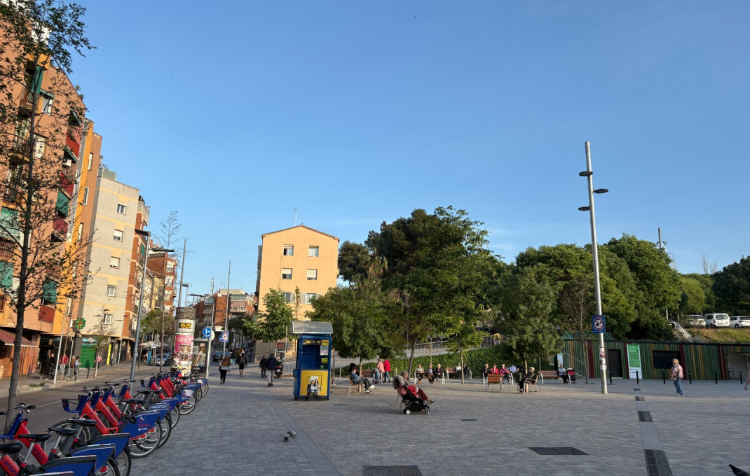 Venta - Bar-Cafeteria -
Sant Boi de Llobregat - La Montayeta