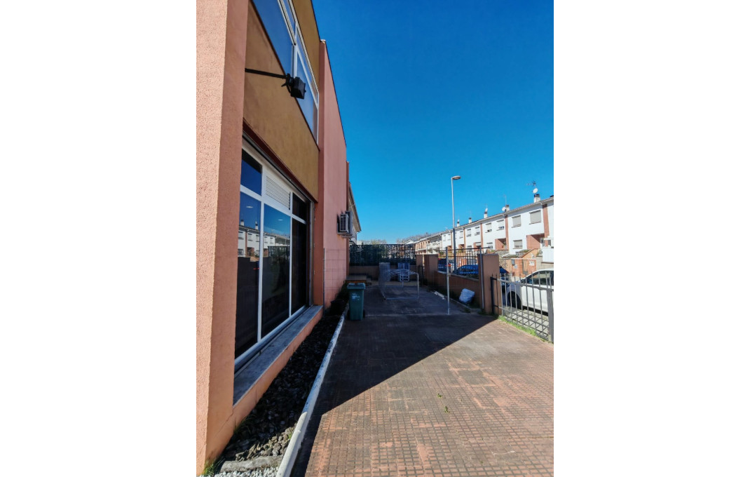 Transfer - Peluquerias y Estetica -
Palau-solit&agrave; i Plegamans