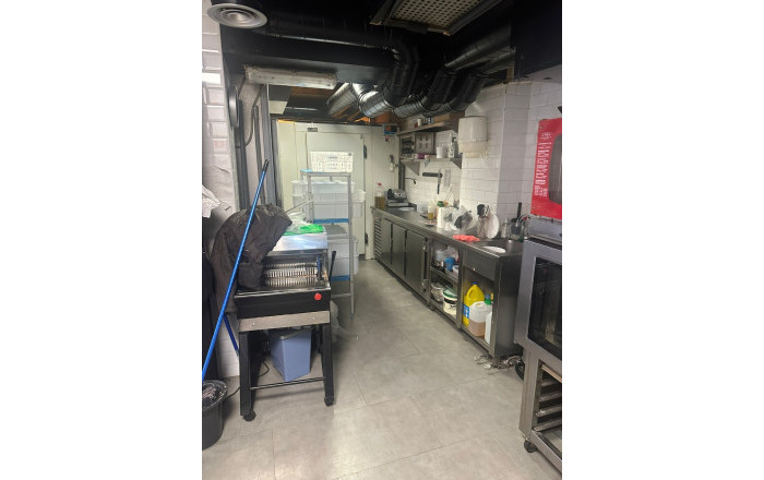 Traspaso - Obradores y/o Panaderias -
Barcelona - Sants