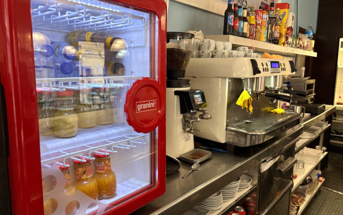 Traspaso - Bar-Cafeteria -
Sant Boi de Llobregat