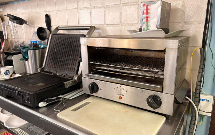 Traspaso - Bar-Cafeteria -
Sant Boi de Llobregat