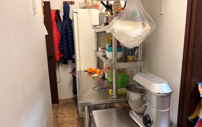 Traspaso - Bar-Cafeteria -
Sant Boi de Llobregat