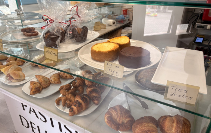 Traspaso - Bar-Cafeteria -
Sant Boi de Llobregat