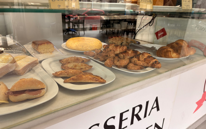 Traspaso - Bar-Cafeteria -
Sant Boi de Llobregat