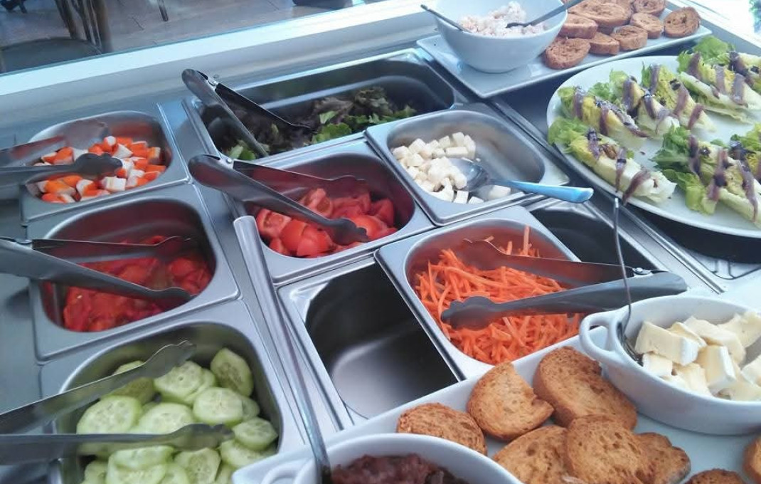 Traspaso - Bar-Cafeteria -
Sant Boi de Llobregat