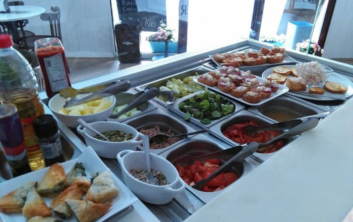 Traspaso - Bar-Cafeteria -
Sant Boi de Llobregat