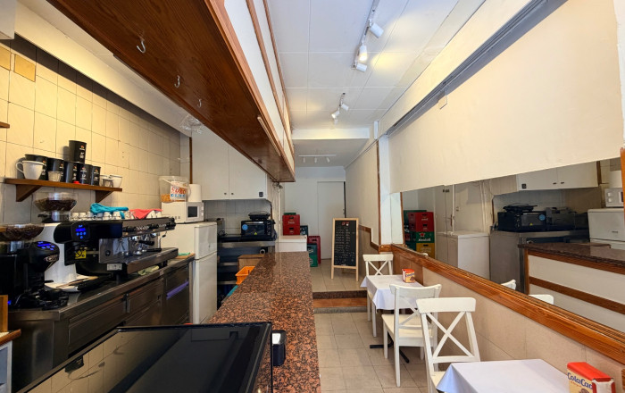 Traspaso - Bar- C1 -
Barcelona - Camp De L´arpa