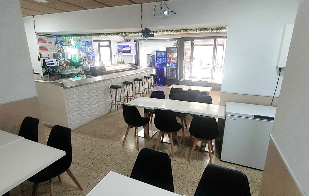 Transfert - Bar Restaurante -
Barcelona - Sant Andreu