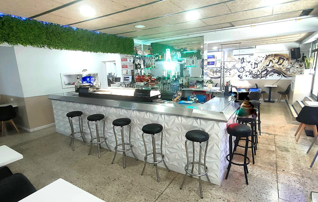 Transfert - Bar Restaurante -
Barcelona - Sant Andreu