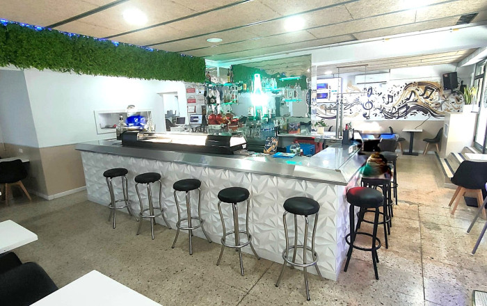 Transfert - Bar Restaurante -
Barcelona - Sant Andreu