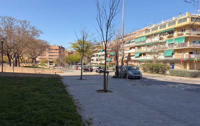 Traspaso - Bar-Cafeteria -
Sant Boi de Llobregat - La Montayeta