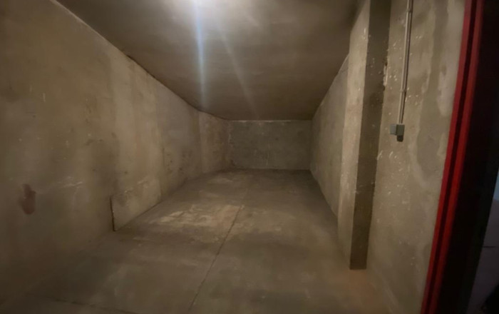 Venta en rentabilidad - Garaje - Trasteros -
Barcelona - Eixample Derecho