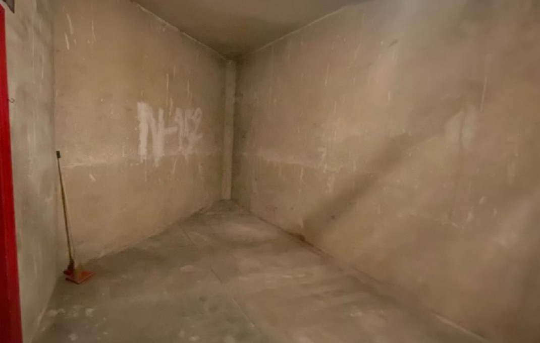 Venta en rentabilidad - Garaje - Trasteros -
Barcelona - Eixample Derecho