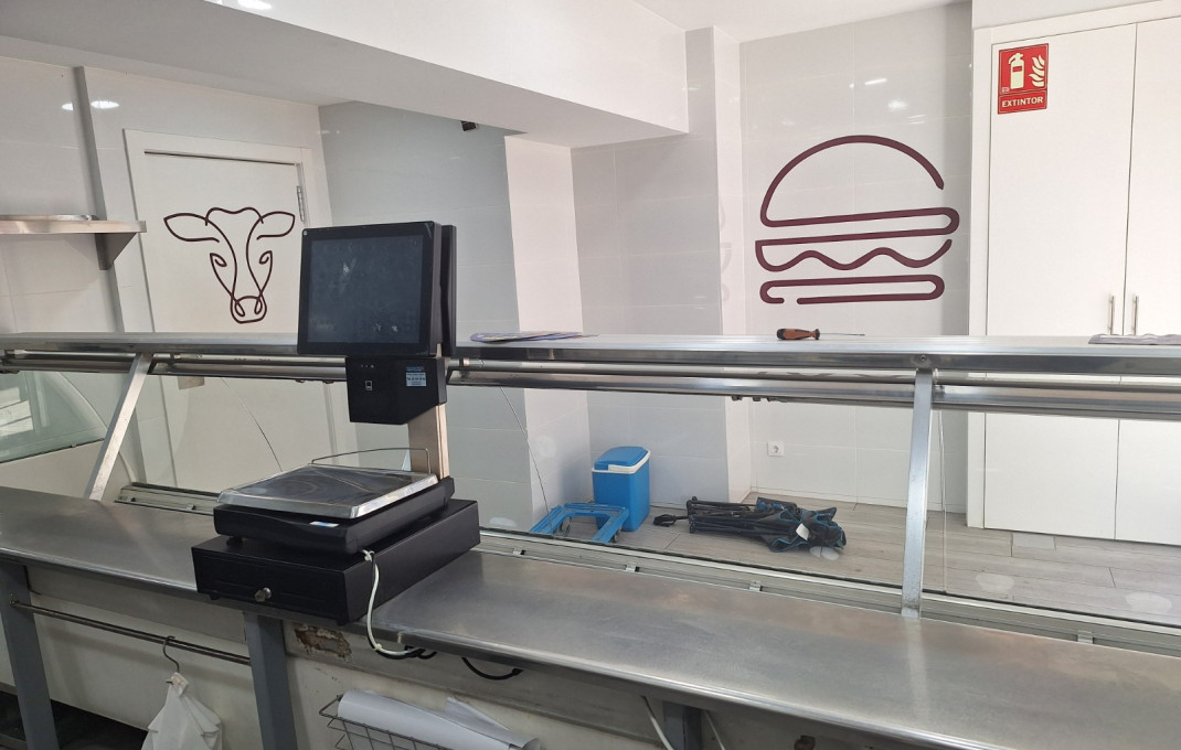 Traspaso - Carnicería - Pescadería -
Barcelona - Sants