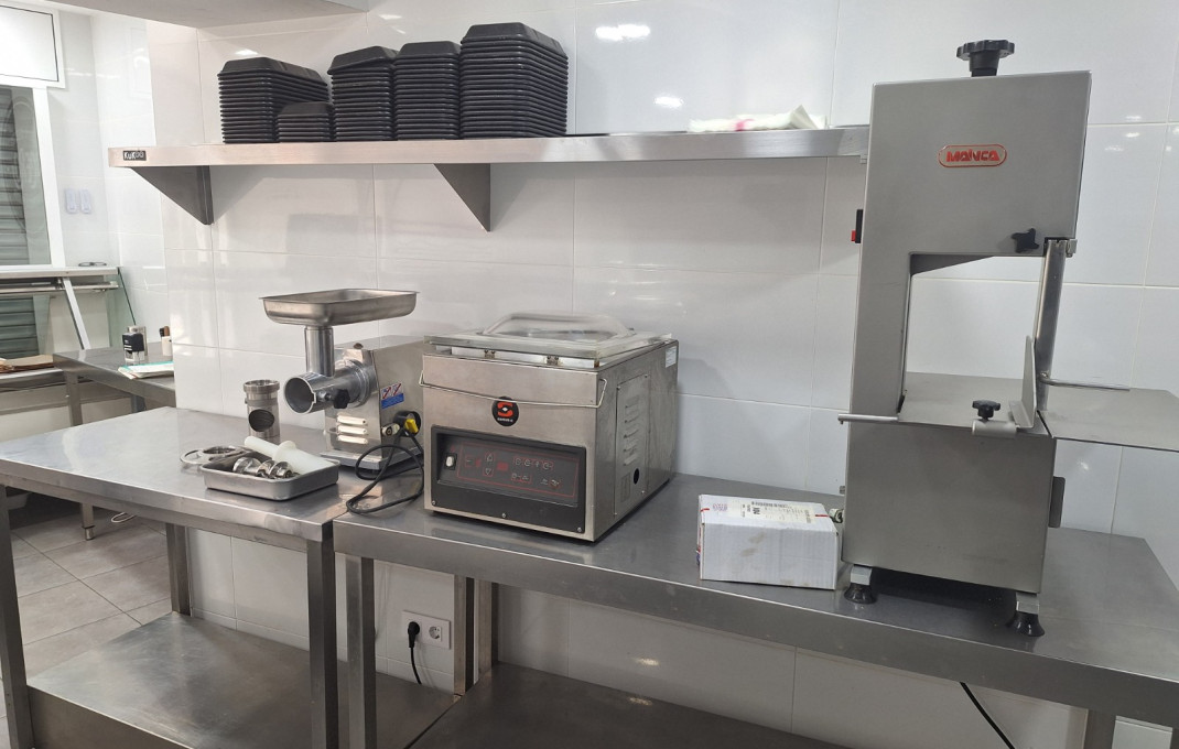 Traspaso - Carnicería - Pescadería -
Barcelona - Sants