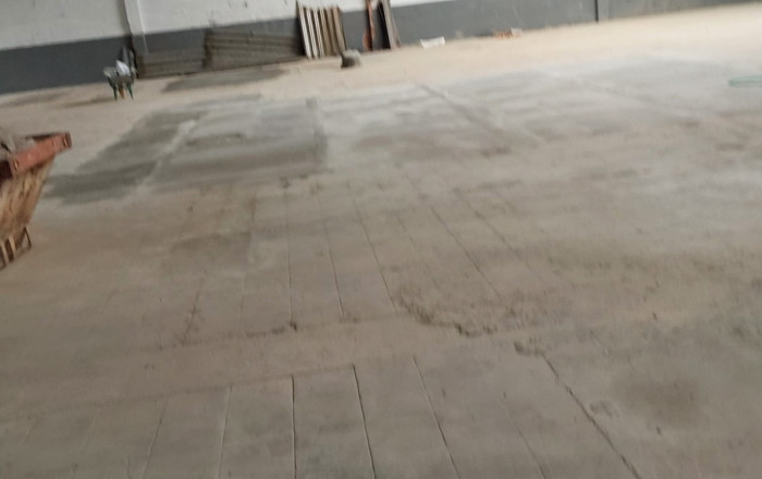 Alquiler - Naves y solares -
Sabadell