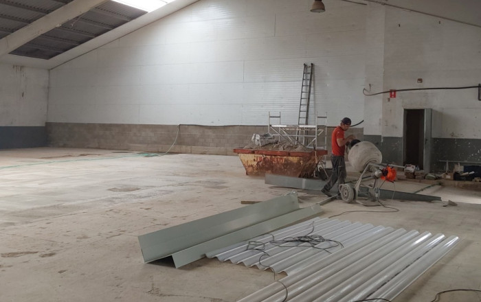 Alquiler - Naves y solares -
Sabadell