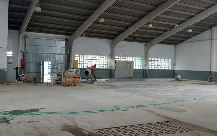 Alquiler - Naves y solares -
Sabadell