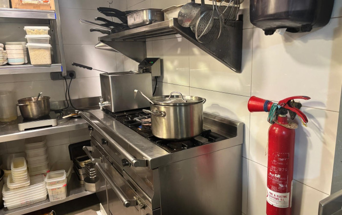 Traspaso - Bar Restaurante -
Barcelona - Eixample Derecho