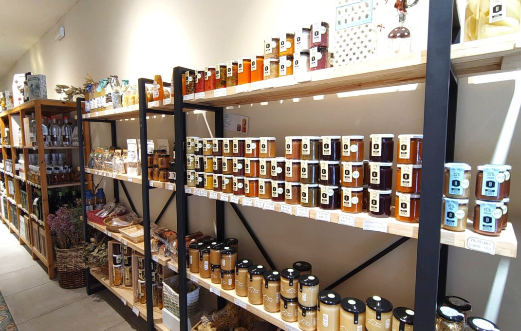 Traspaso - Tienda Alimentacion  -
Barcelona - Les corts