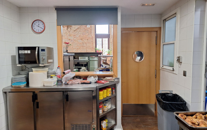 Traspaso - Bar Restaurante -
Barcelona - Poble Sec-montjuïc