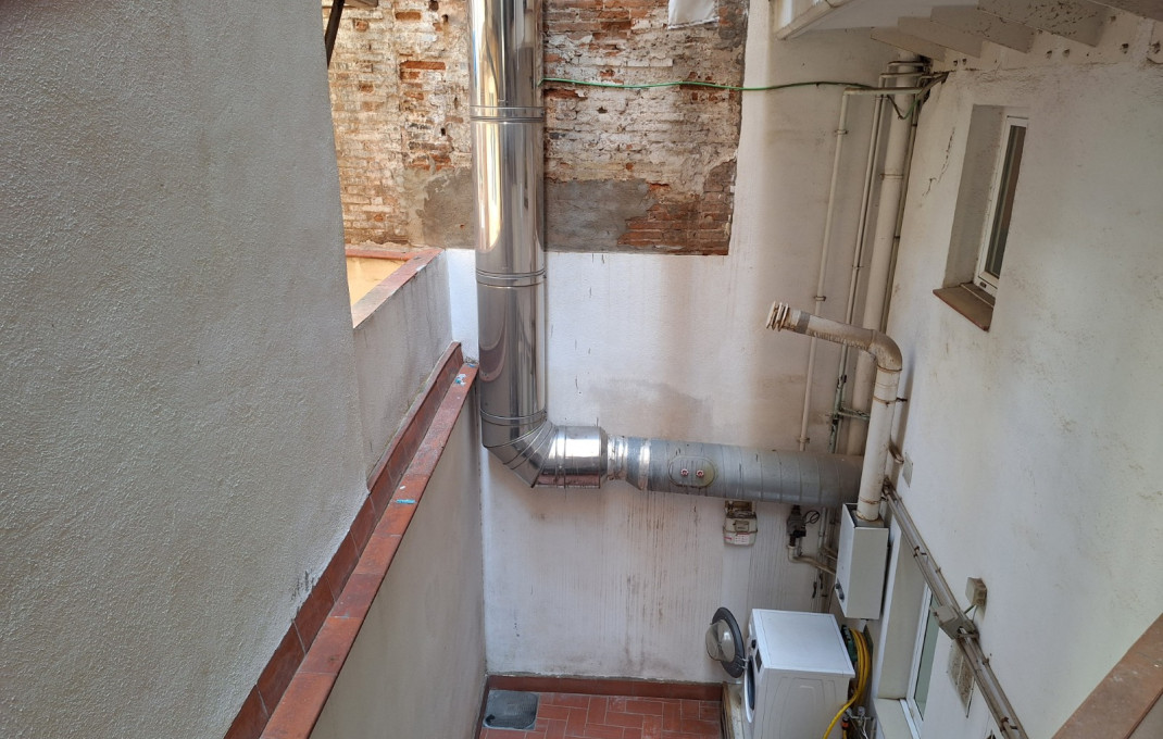 Traspaso - Bar Restaurante -
Barcelona - Poble Sec-montjuïc