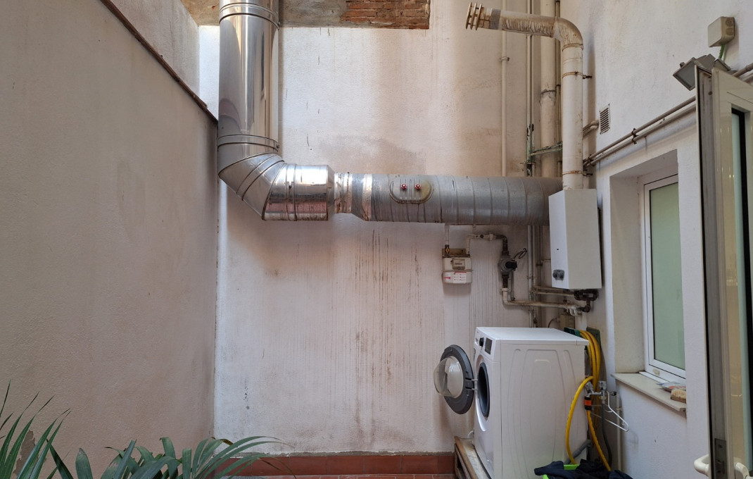 Traspaso - Bar Restaurante -
Barcelona - Poble Sec-montjuïc