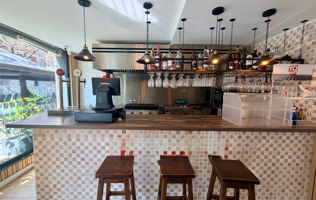 Traspaso - Restaurante -
Barcelona - Les corts