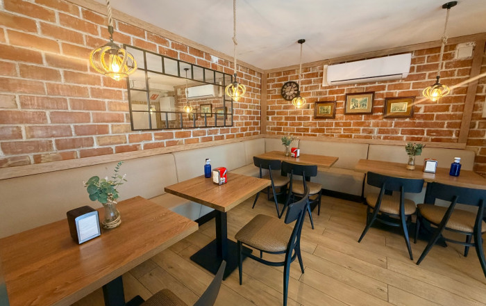 Traspaso - Restaurante -
Barcelona - Les corts