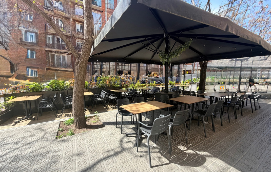 Traspaso - Restaurante -
Barcelona - Les corts