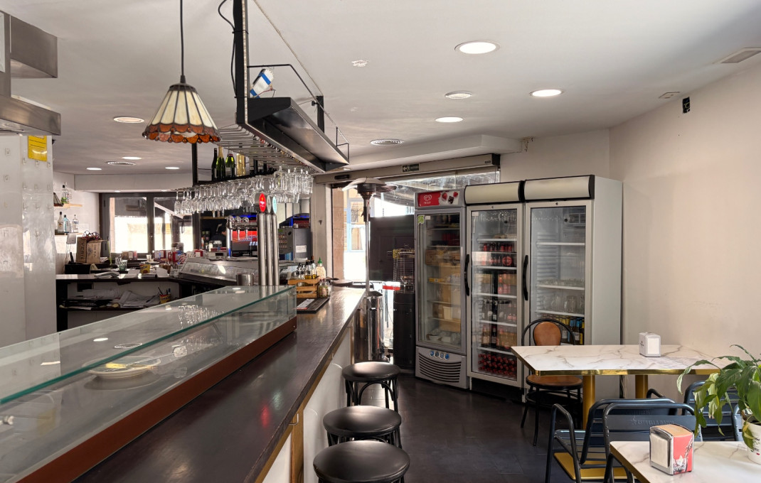 Traspaso - Bar Restaurante -
Rubí