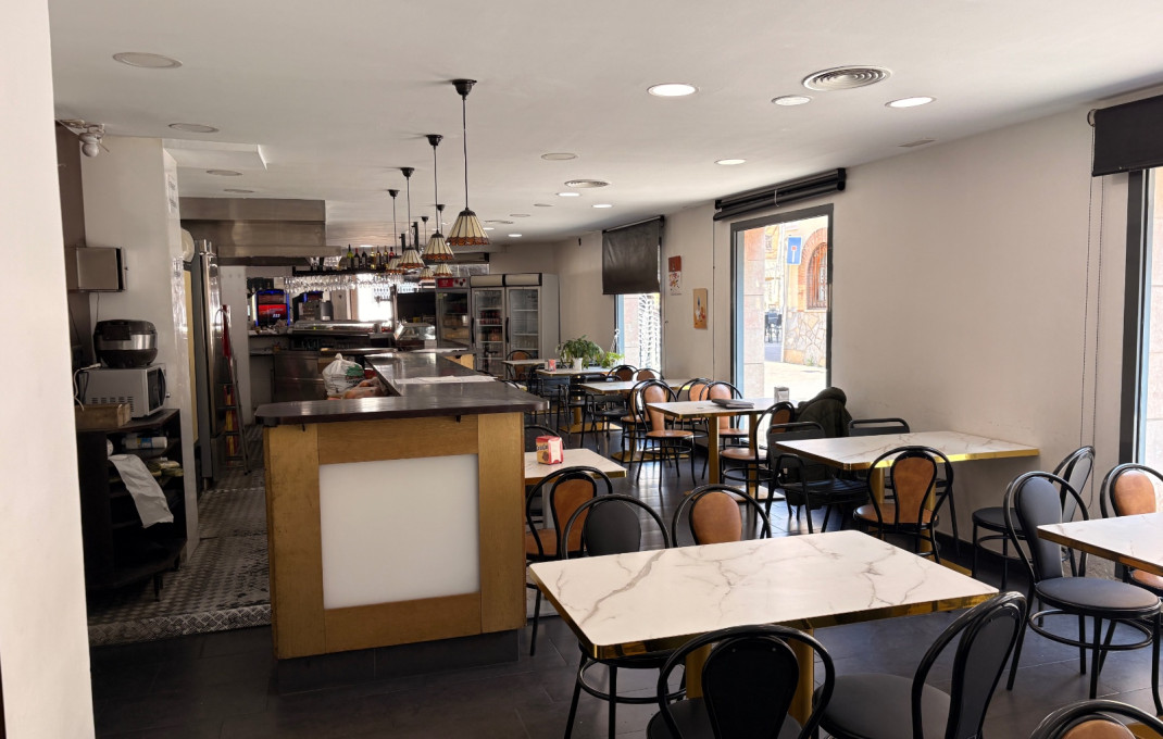 Traspaso - Bar Restaurante -
Rubí