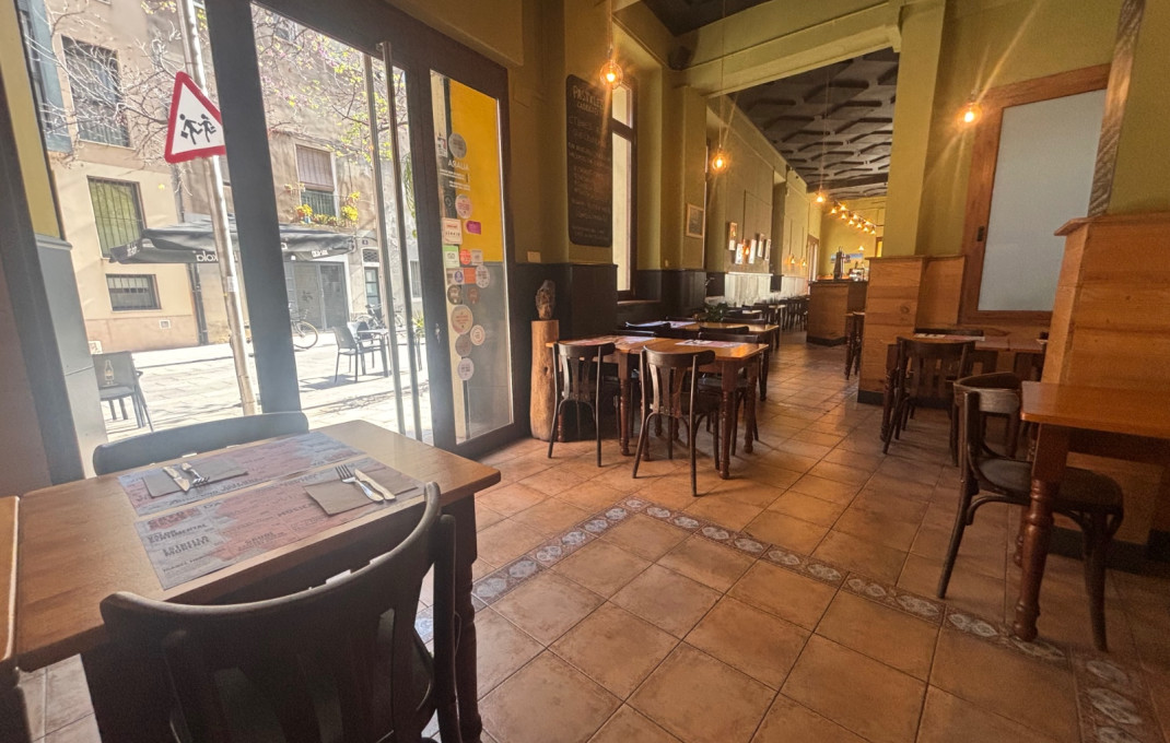 Traspaso - Restaurante -
Barcelona - Poblenou