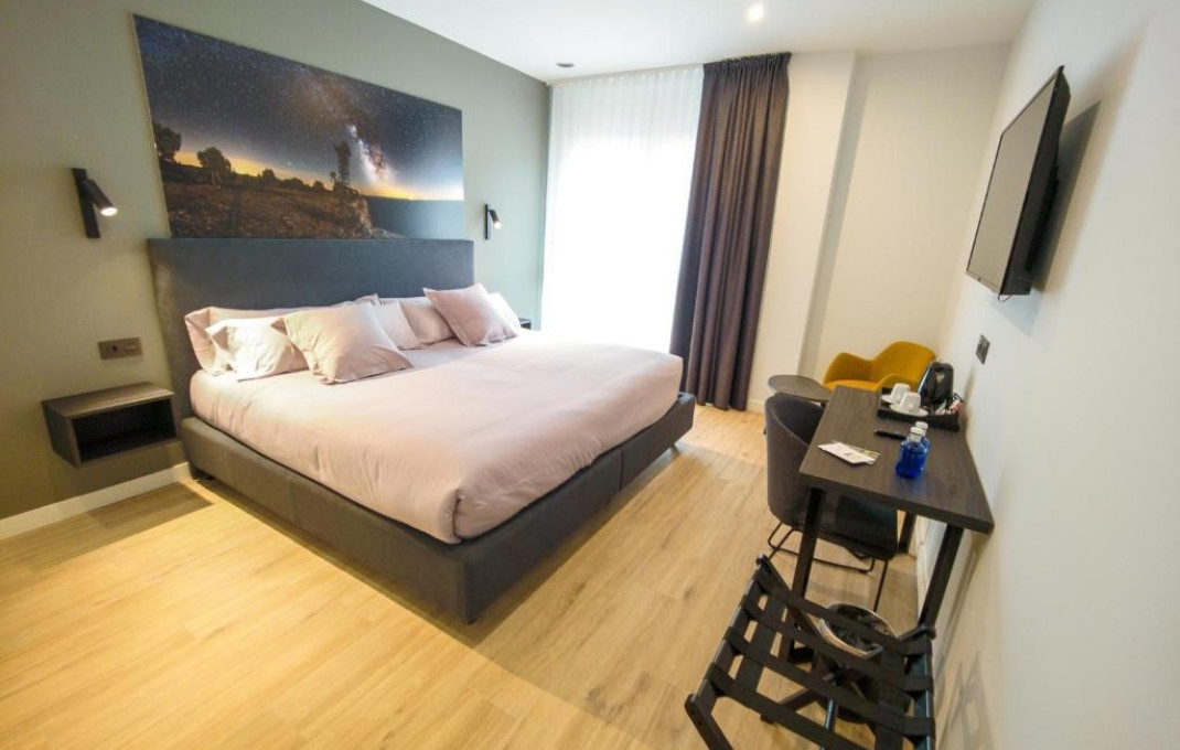 Venta - Hotel Rural -
Soria