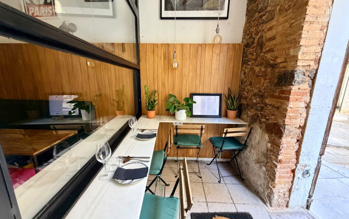 Traspaso - Restaurante -
Barcelona - Gràcia