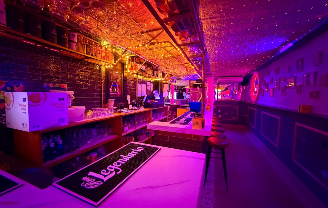 Traspaso - Licencia C2 -
Barcelona - Eixample