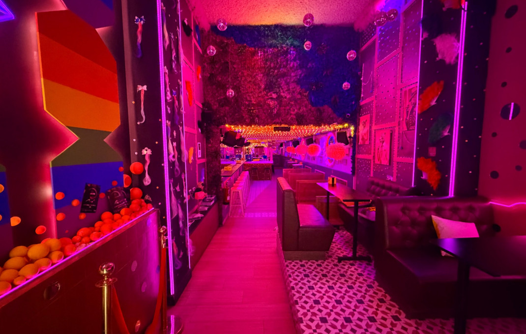 Traspaso - Licencia C2 -
Barcelona - Eixample