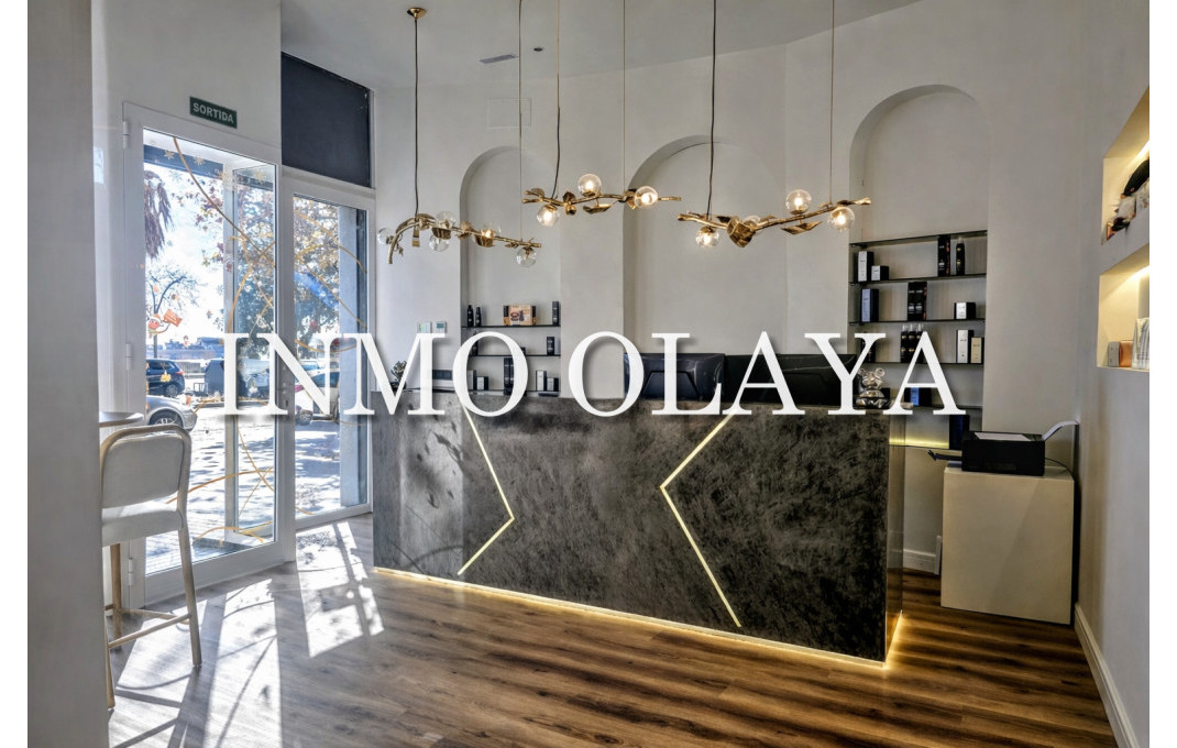 Traspaso - Peluquerias y Estetica -
Mataró