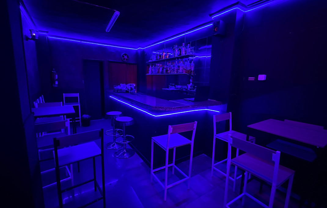 Traspaso - Bar Restaurante -
Barcelona - Sants